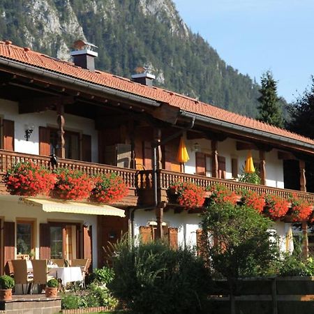 Gaestehaus Gschwendtner - Chiemgau Karte Инцелль Экстерьер фото