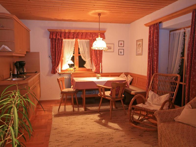 Gaestehaus Gschwendtner - Chiemgau Karte Инцелль Экстерьер фото