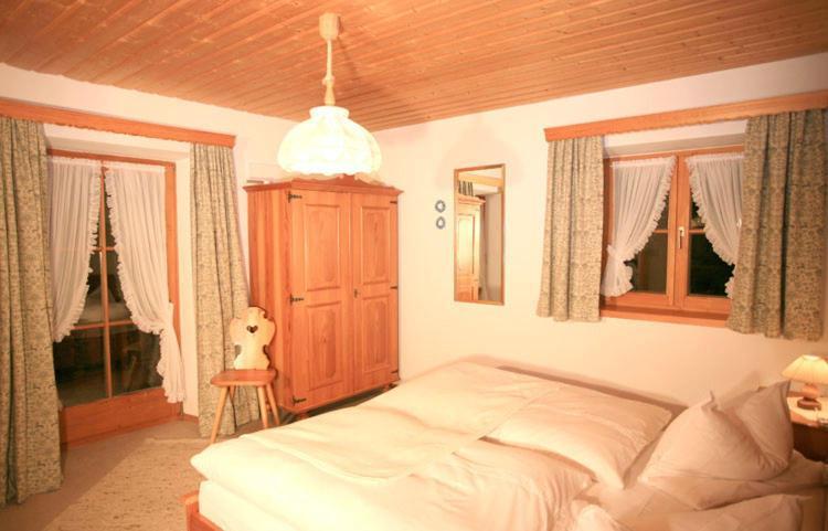 Gaestehaus Gschwendtner - Chiemgau Karte Инцелль Экстерьер фото